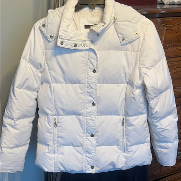 Dkny Jackets & Blazers - DKNY WHITE PUFFER JACKET -